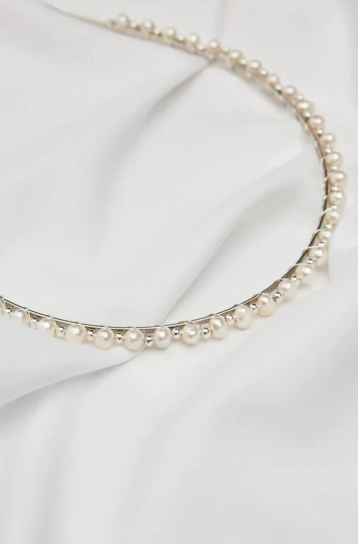 Amélie George Elena Minimal Pearl Headband