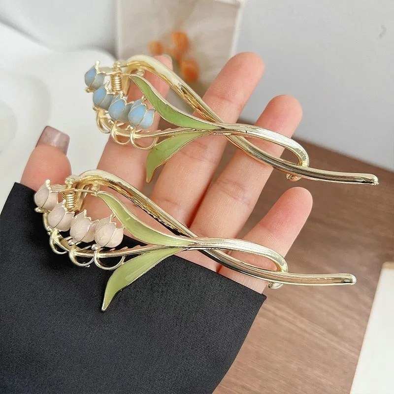 Dainty Floral Hair Claw Clip