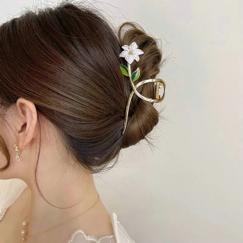 Dainty Floral Hair Claw Clip