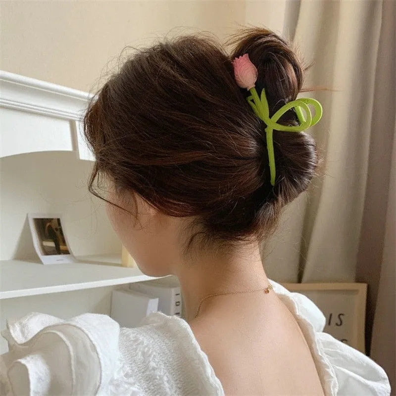 Dainty Floral Hair Claw Clip