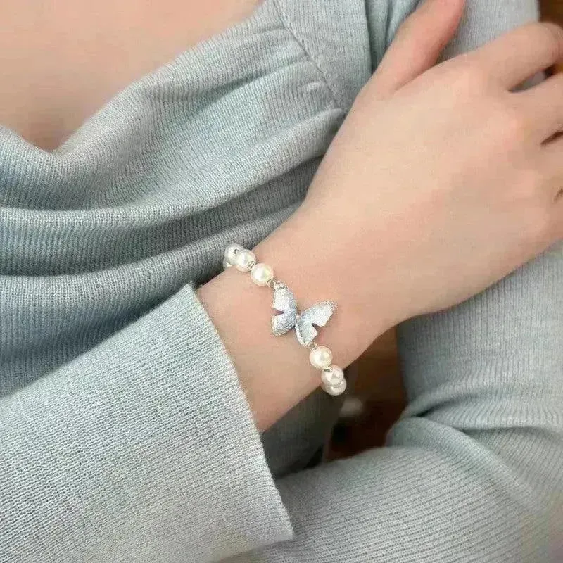 Exquisite Pearl Bracelets for Elegant Women.