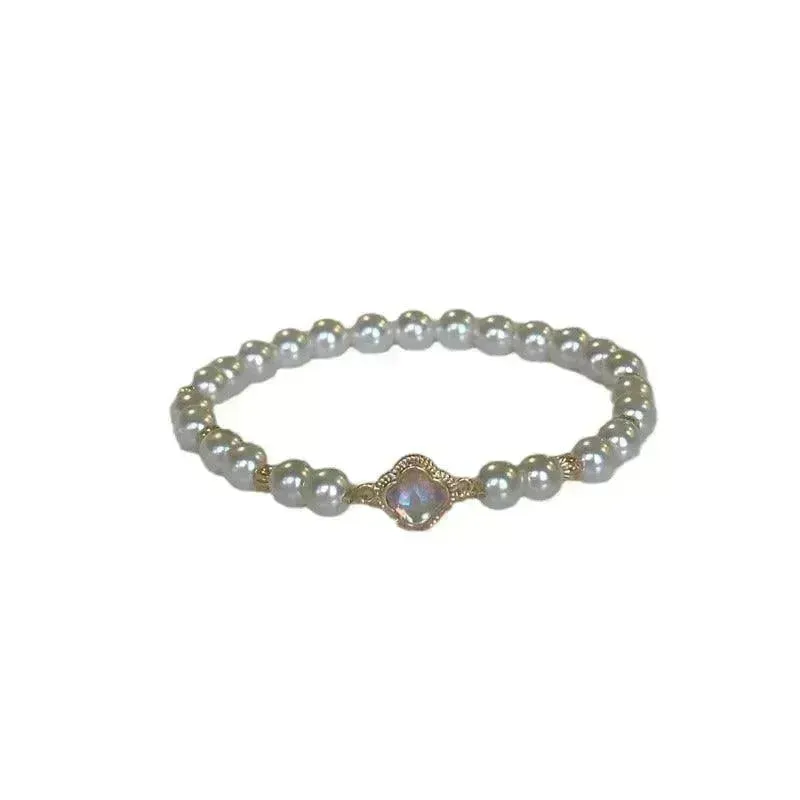 Exquisite Pearl Bracelets for Elegant Women.