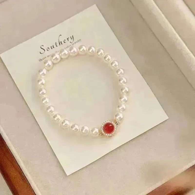 Exquisite Pearl Bracelets for Elegant Women.