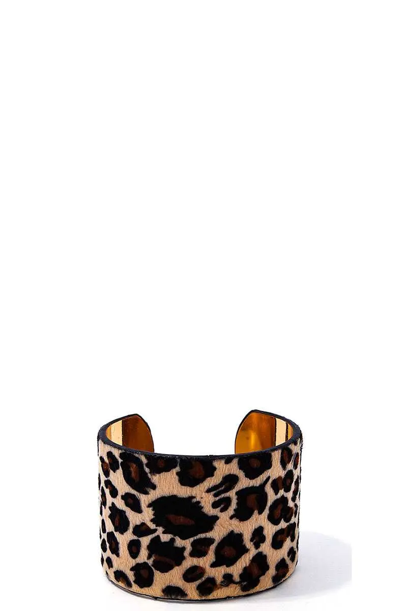 Fashion Stylish Modern Bangle