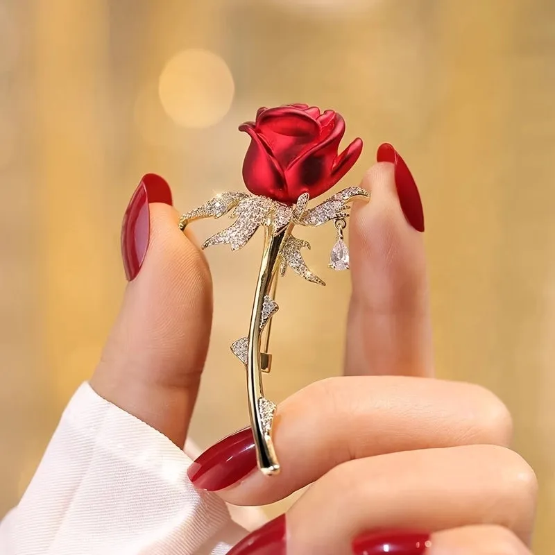 Fashion Unique And Exquisite Flashing Rhinestone Red Rose Water Drop Brooch Corsage Fixed Clothes Pin High-End Accessories