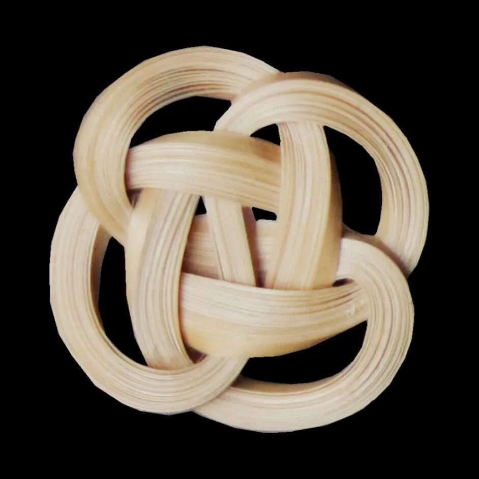 Handcrafted Bamboo Brooch - Eco-Friendly Chinese Knot Design Accessories