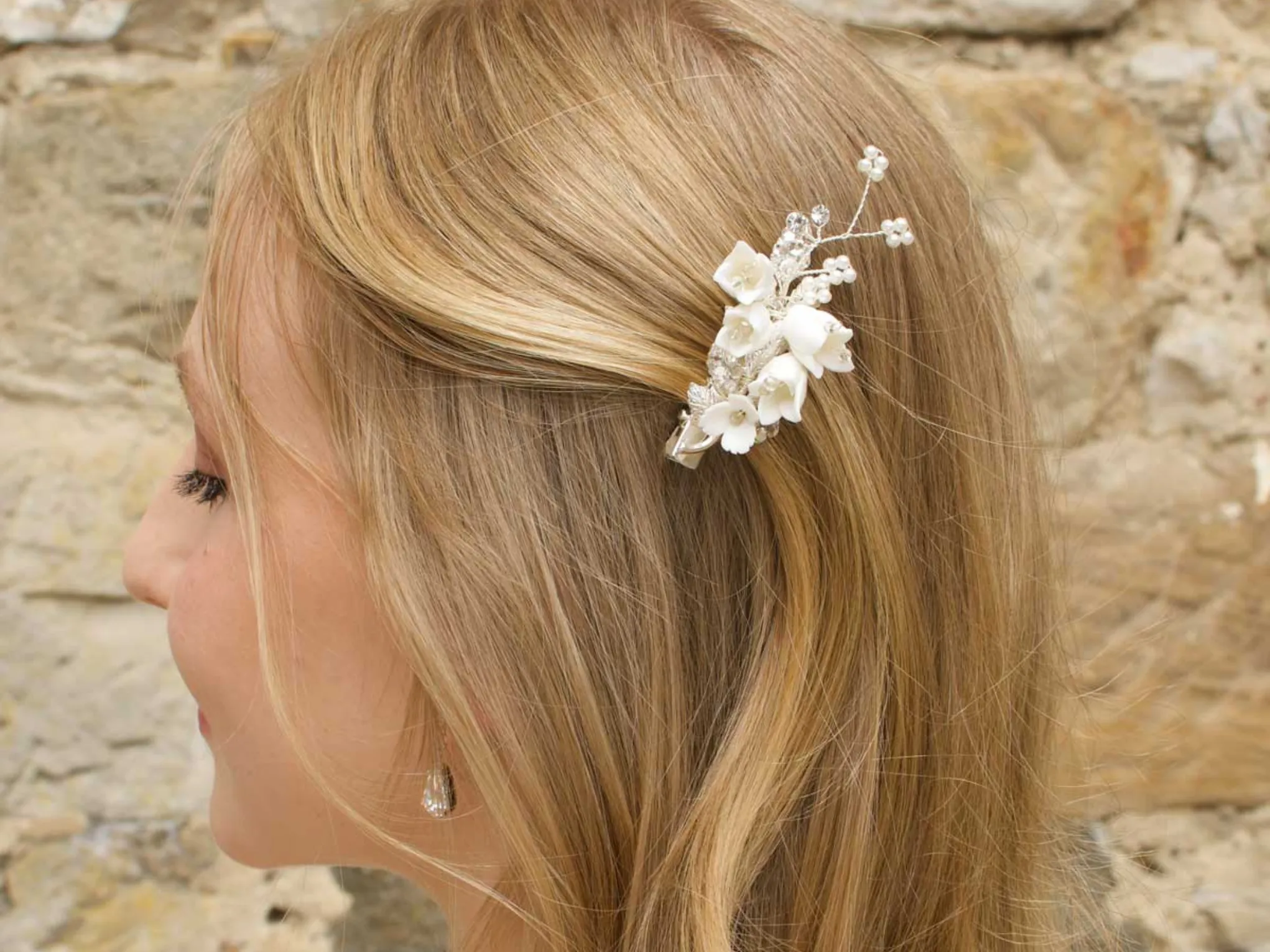 Millicent - Dainty Porcelain Flower Pearl Bridal Hair Clip