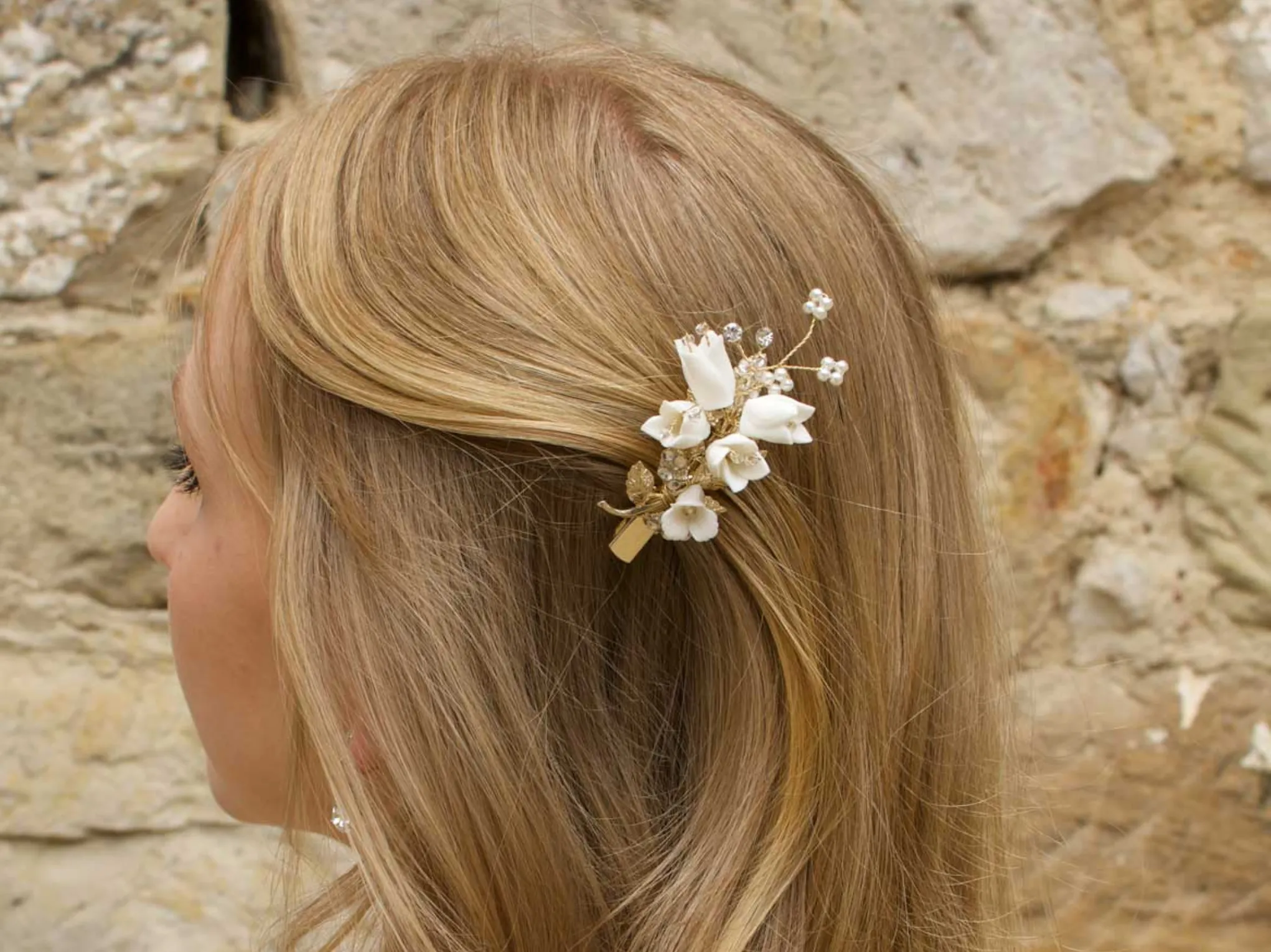 Millicent - Dainty Porcelain Flower Pearl Bridal Hair Clip